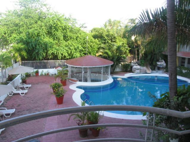 Hotel Y Suites Bugambilias Rincon de Guayabitos Luaran gambar